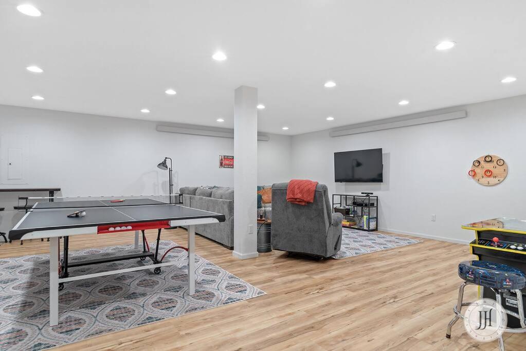 Elk Ridge Fire Place Къстър Екстериор снимка